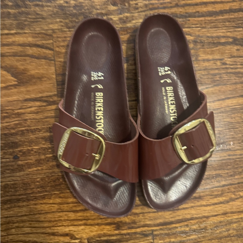 Women Dark Brown Birkenstock size 10/ 10.5 (41)